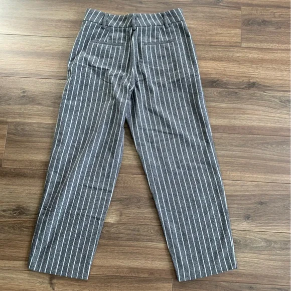 Wilfred wool Gray Pinstripe Chinos women’s size 8 - Picture 2 of 7